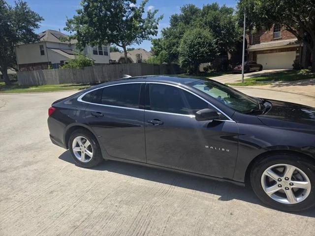 2022 Chevrolet Malibu FWD LS