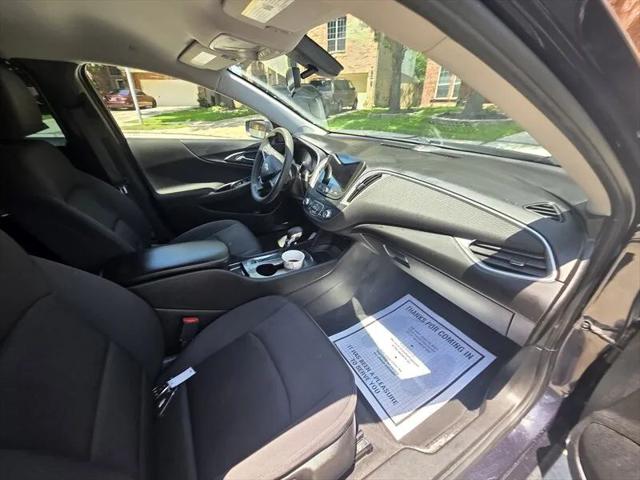 2022 Chevrolet Malibu FWD LS