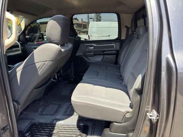 2020 Ram 1500 Big Horn Crew Cab 4x4 64 Box