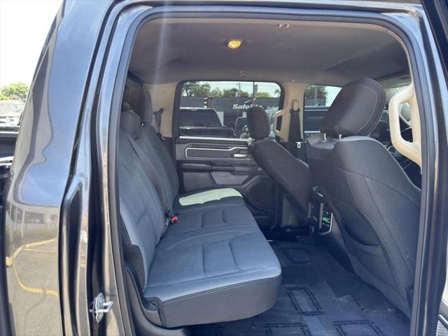 2020 Ram 1500 Big Horn Crew Cab 4x4 64 Box
