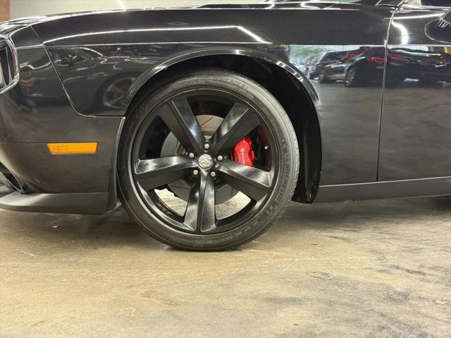 2009 Dodge Challenger SRT8