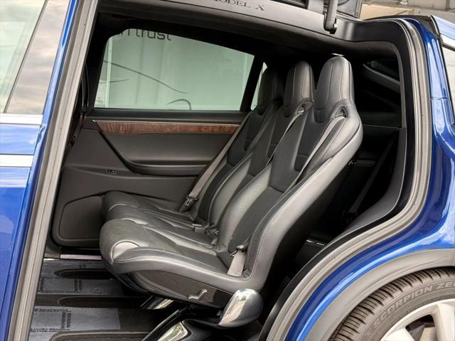 2016 Tesla Model X P90D