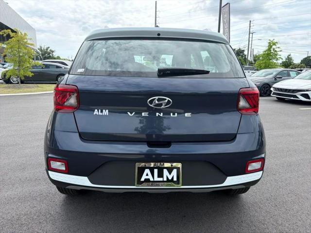 2026 Hyundai Venue SEL w/Two-Tone Roof