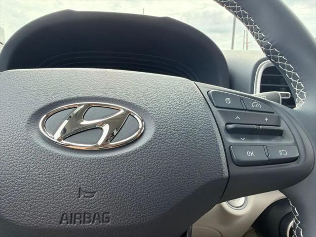 2026 Hyundai Venue SEL w/Two-Tone Roof