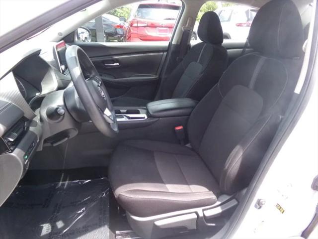2024 Nissan Sentra SV Xtronic CVT