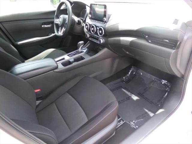 2024 Nissan Sentra SV Xtronic CVT