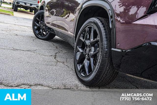 2025 Chevrolet Traverse FWD RS