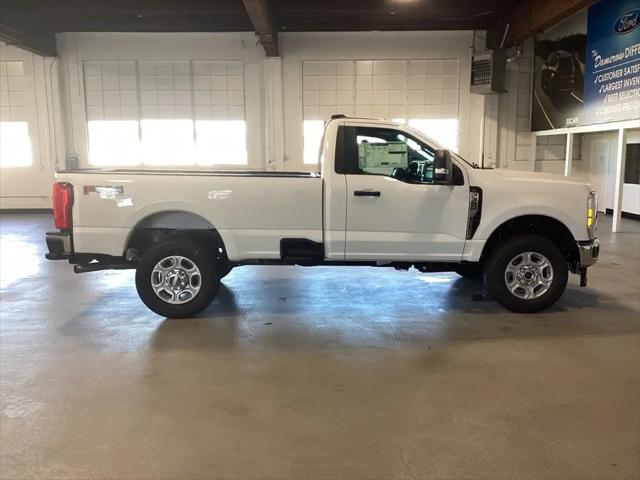 2026 Ford F-350 XLT