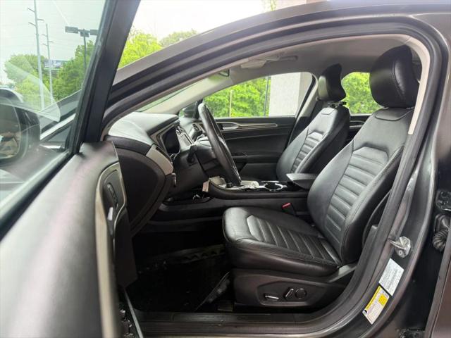 2016 Ford Fusion SE