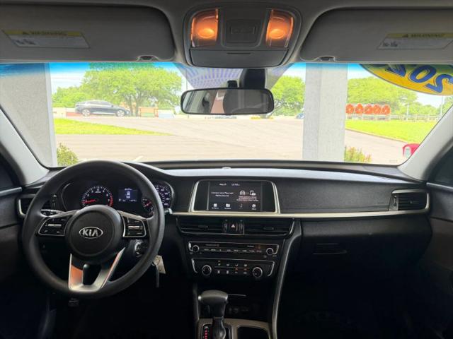 2020 Kia Optima LX