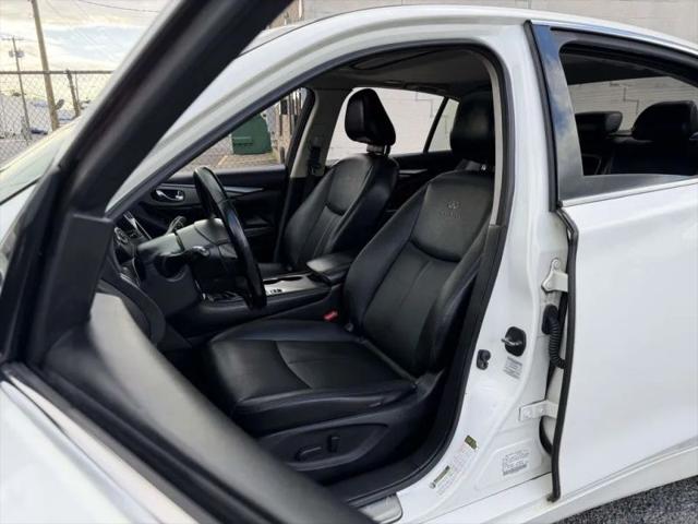 2014 INFINITI Q50 Premium