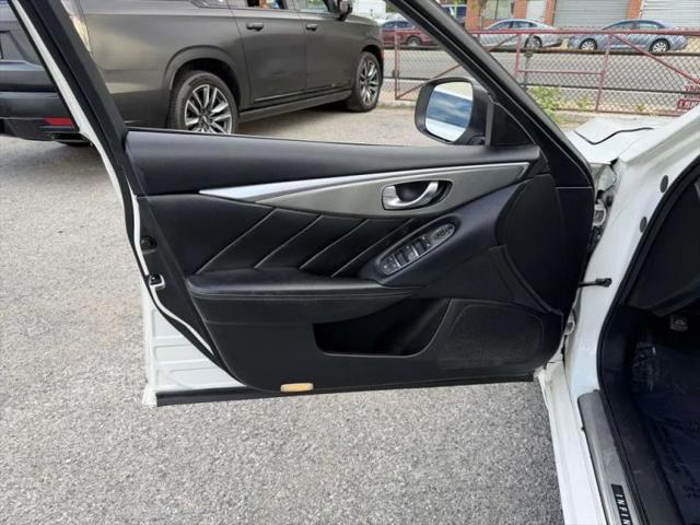 2014 INFINITI Q50 Premium