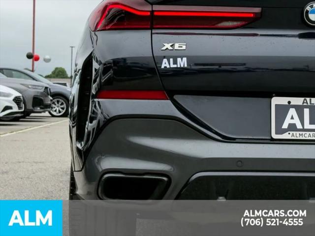 2022 BMW X6 M50i