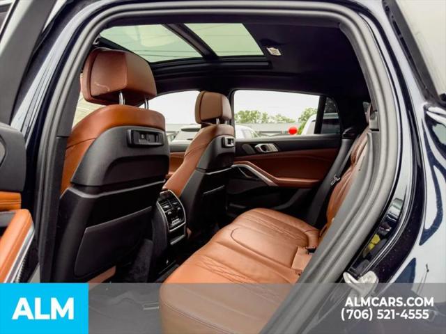 2022 BMW X6 M50i