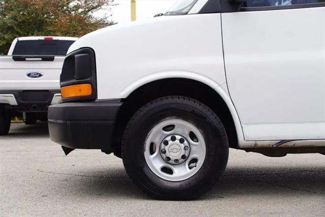 2010 Chevrolet Express Work Van