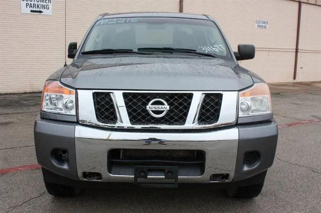 2013 Nissan Titan SV