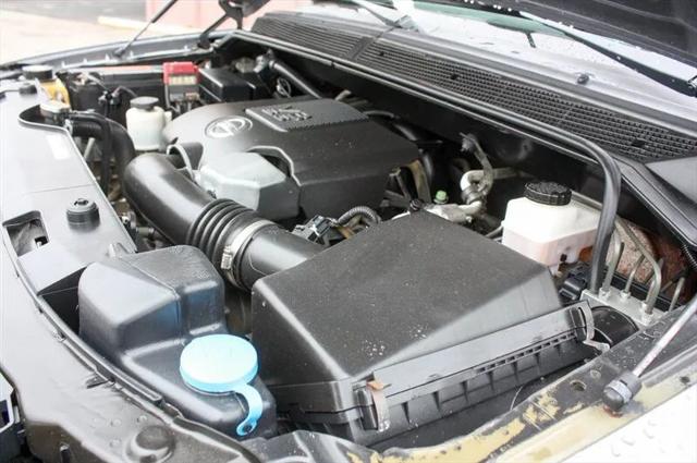 2013 Nissan Titan SV