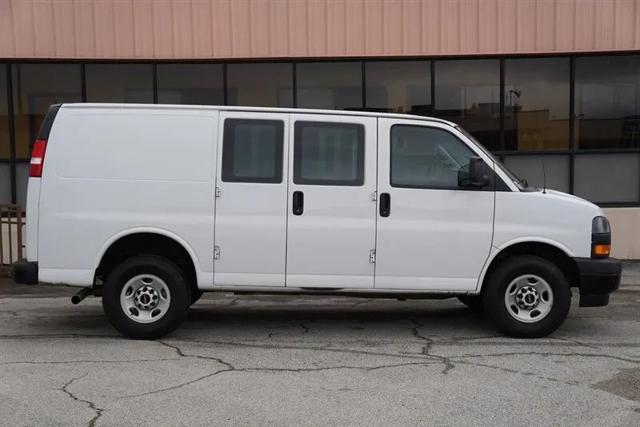 2019 GMC Savana 2500 Work Van