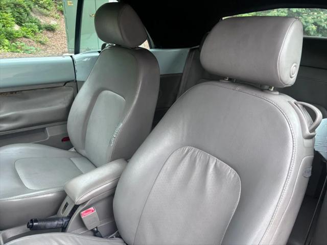 2004 Volkswagen New Beetle GLS 1.8T