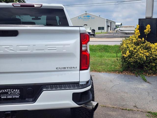 2021 Chevrolet Silverado 1500 2WD Crew Cab Short Bed Custom