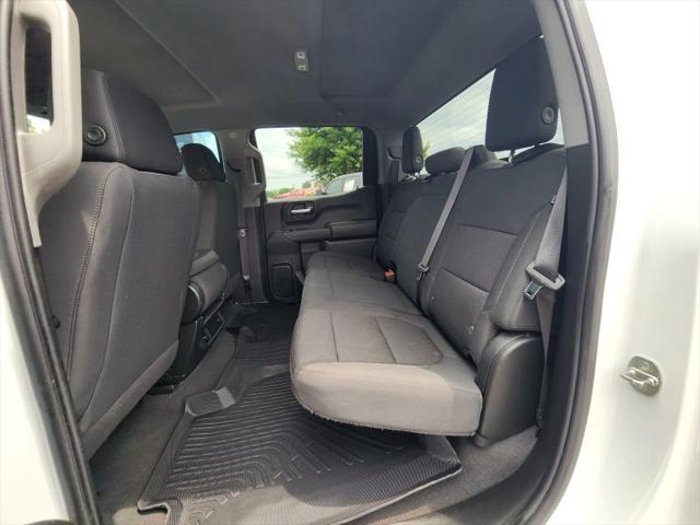 2021 Chevrolet Silverado 1500 2WD Crew Cab Short Bed Custom
