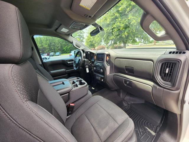 2021 Chevrolet Silverado 1500 2WD Crew Cab Short Bed Custom