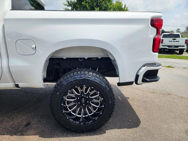 2021 Chevrolet Silverado 1500 2WD Crew Cab Short Bed Custom