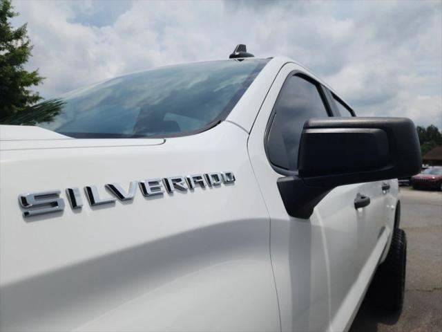 2021 Chevrolet Silverado 1500 2WD Crew Cab Short Bed Custom