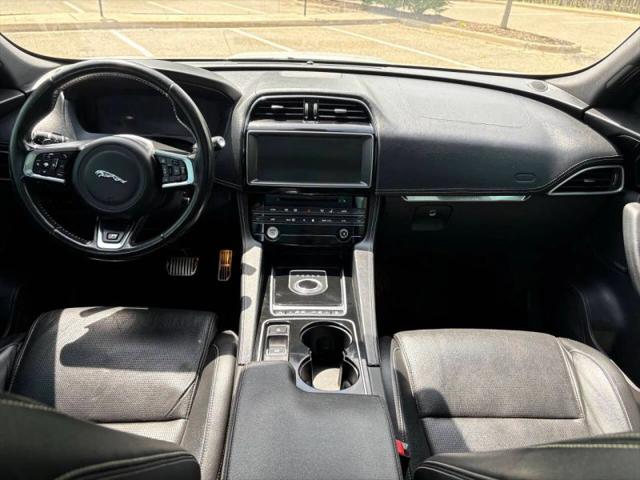 2017 Jaguar F-PACE 20d R-Sport