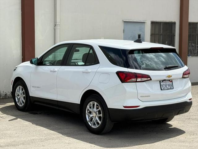 2022 Chevrolet Equinox FWD LS