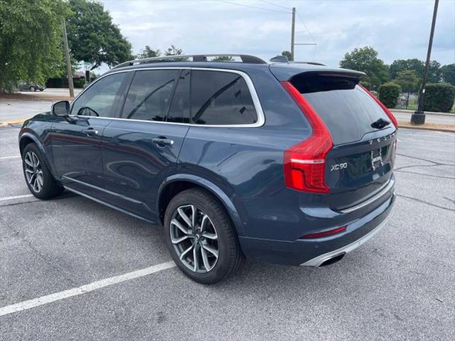 2018 Volvo XC90 T6 Momentum