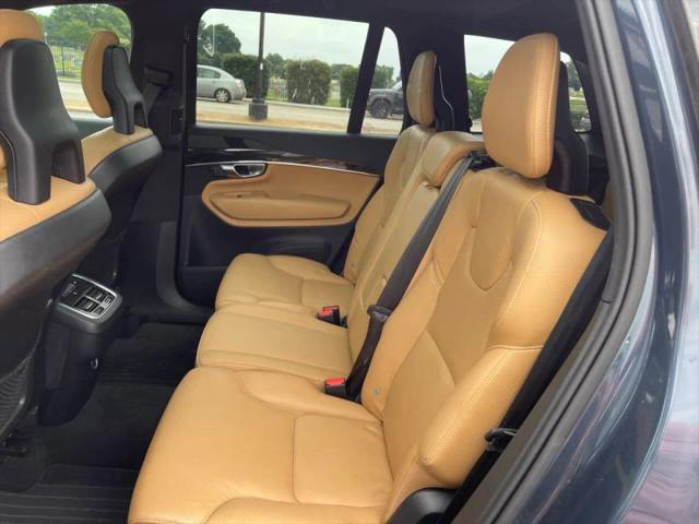 2018 Volvo XC90 T6 Momentum