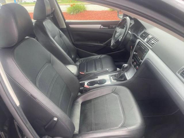 2013 Volkswagen Passat 2.5L SE