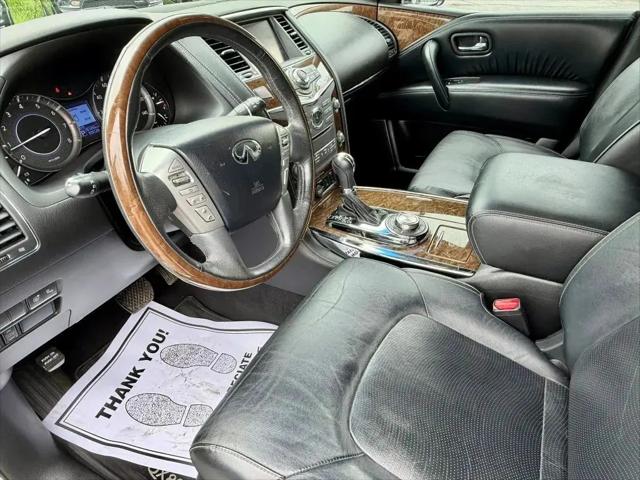 2016 INFINITI QX80 Standard