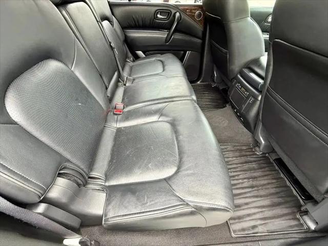 2016 INFINITI QX80 Standard