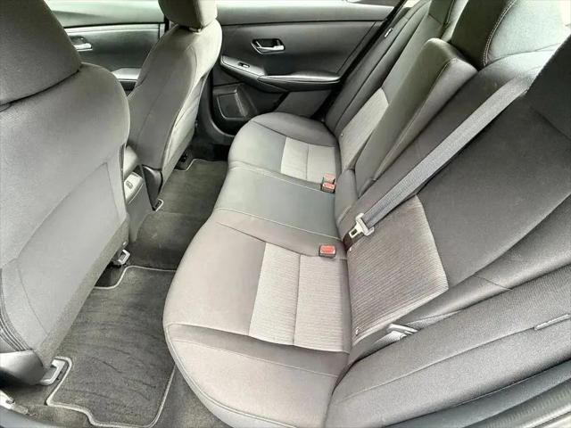 2022 Nissan Sentra SV Xtronic CVT