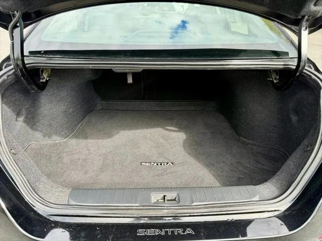 2022 Nissan Sentra SV Xtronic CVT