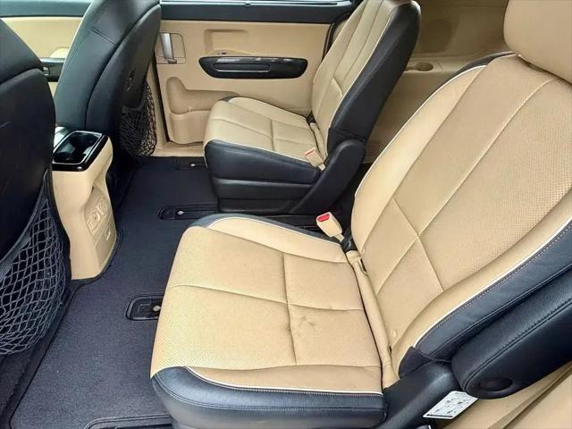 2015 Kia Sedona SX