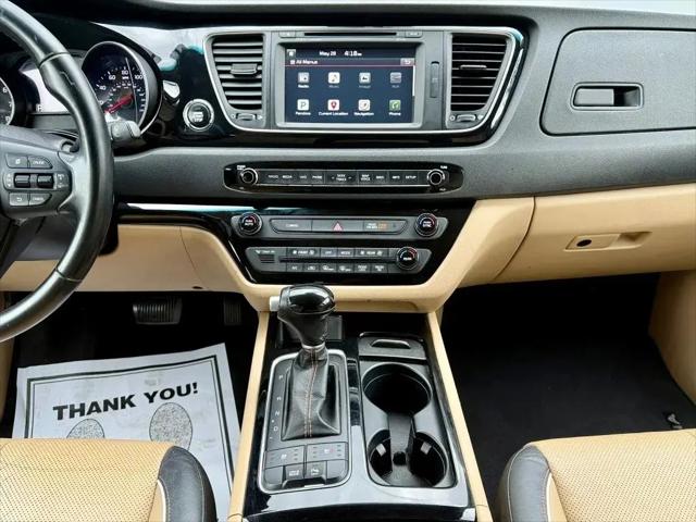 2015 Kia Sedona SX