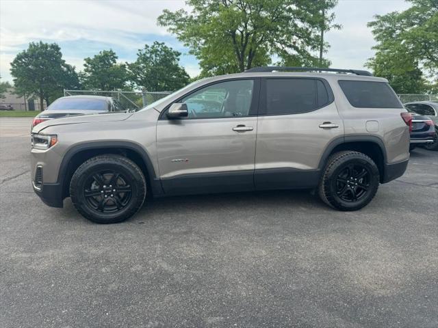 2023 GMC Acadia AWD AT4