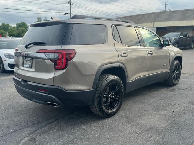2023 GMC Acadia AWD AT4