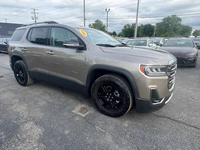 2023 GMC Acadia AWD AT4