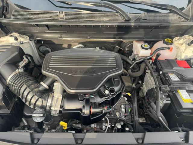 2023 GMC Acadia AWD AT4