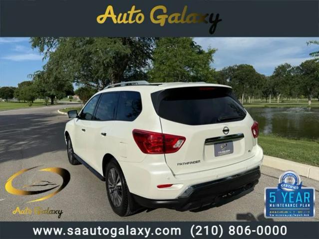 2017 Nissan Pathfinder SL
