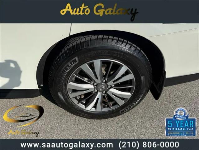 2017 Nissan Pathfinder SL