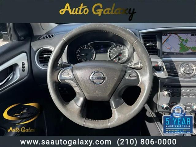 2017 Nissan Pathfinder SL