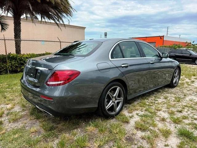 2017 Mercedes-Benz E-CLASS E 300 E 300