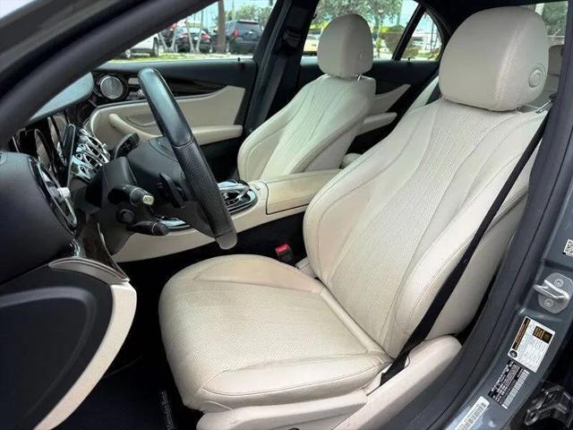 2017 Mercedes-Benz E-CLASS E 300 E 300