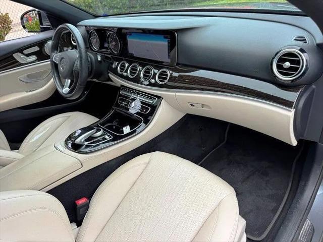 2017 Mercedes-Benz E-CLASS E 300 E 300