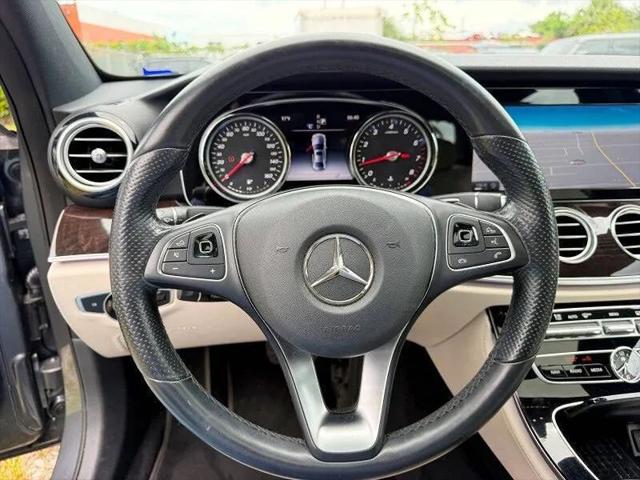 2017 Mercedes-Benz E-CLASS E 300 E 300